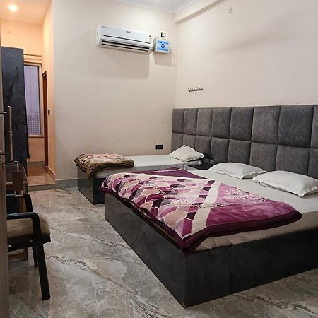 Surya Palace Ayodhya Екстериор снимка